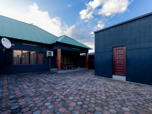 Ranchdale Furnished Apartment Villas