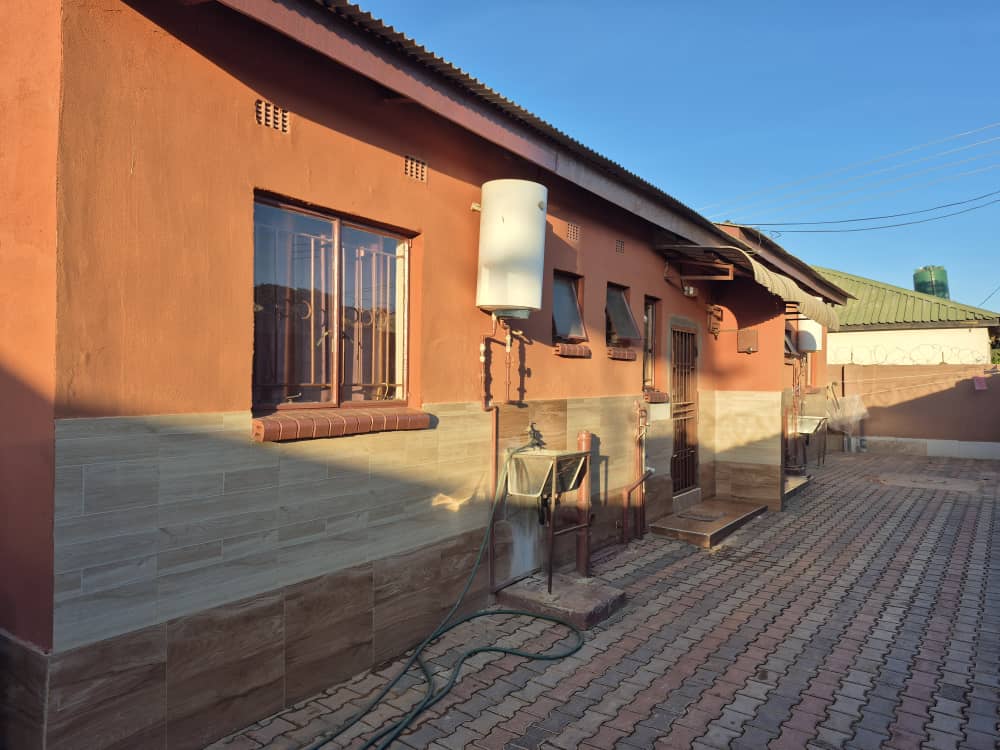 Obama Twin Flats Residence