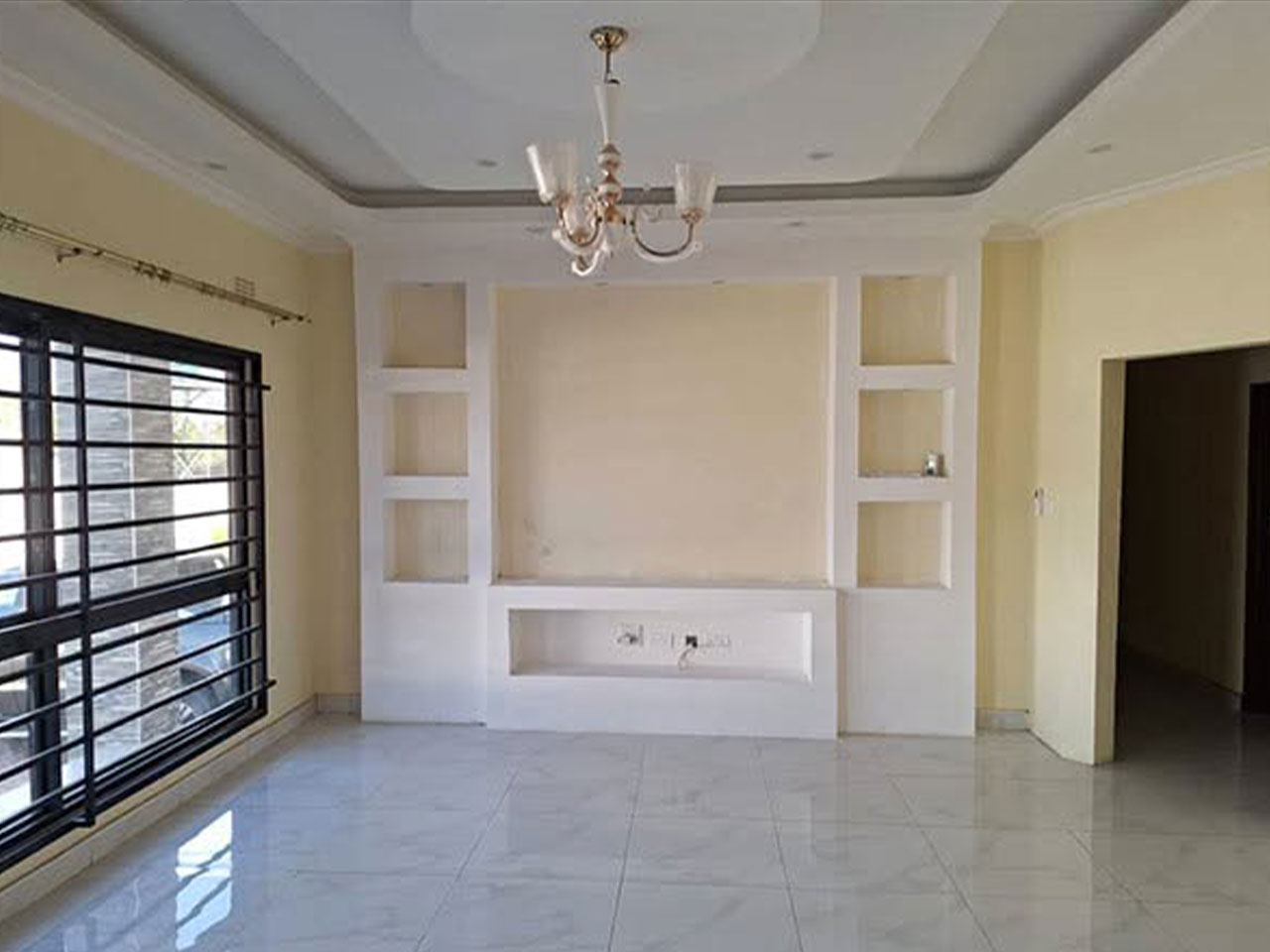 FOR RENT: IBEX HILL