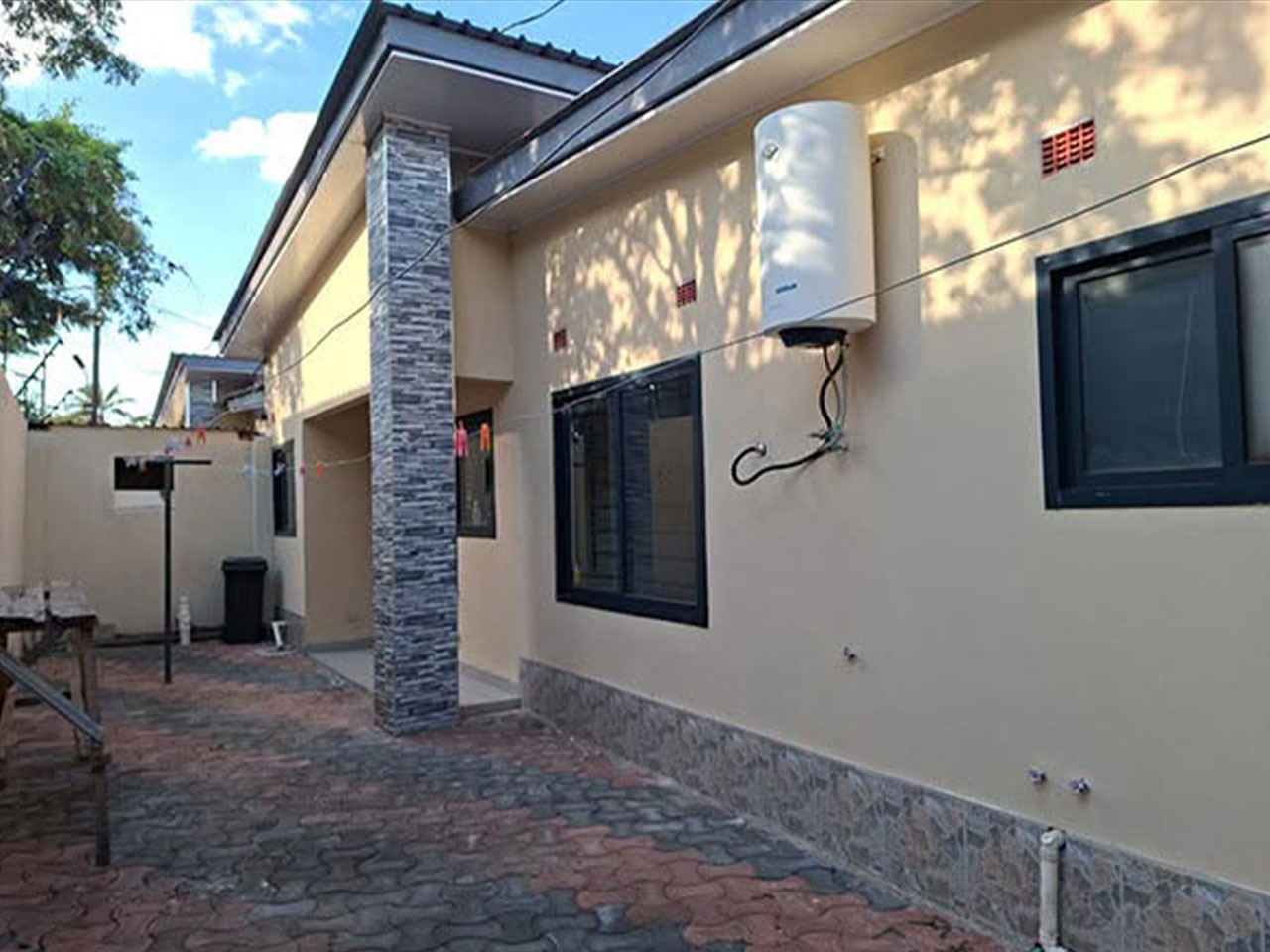 FOR RENT: IBEX HILL