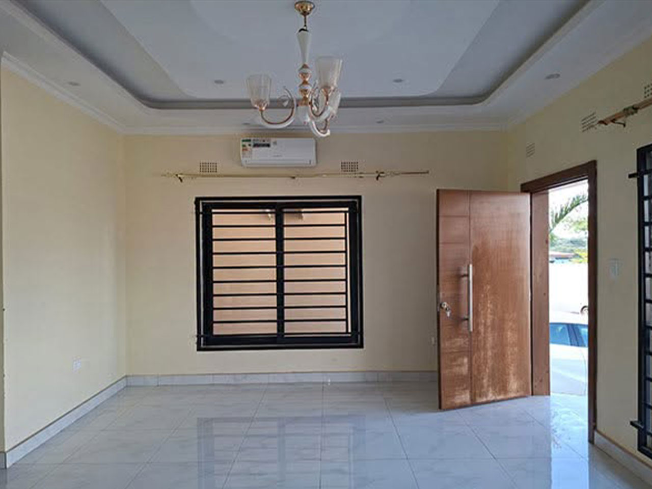 FOR RENT: IBEX HILL