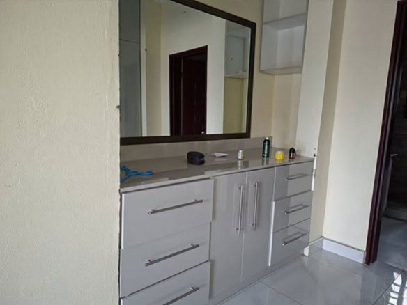 FOR RENT: IBEX HILL