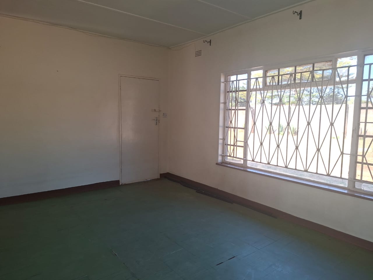 FOR RENT: AVONDALE