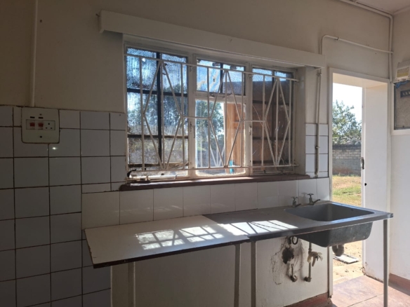 FOR RENT: AVONDALE