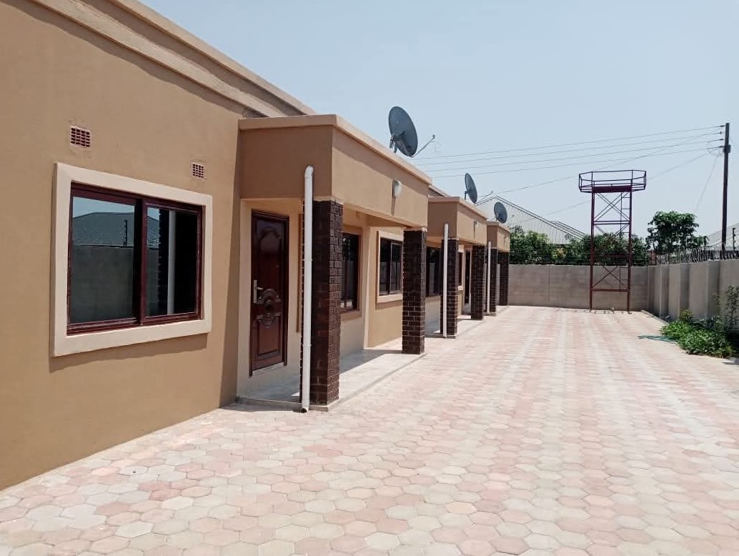 FOR SALE: MEANWOOD NDEKE PHASE 3