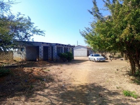 FOR SALE: MAKENI NEW FARMS