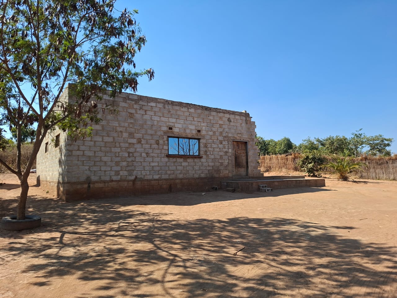 FOR SALE: NJOLWE