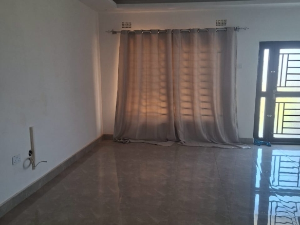 FOR SALE: MUNGULE