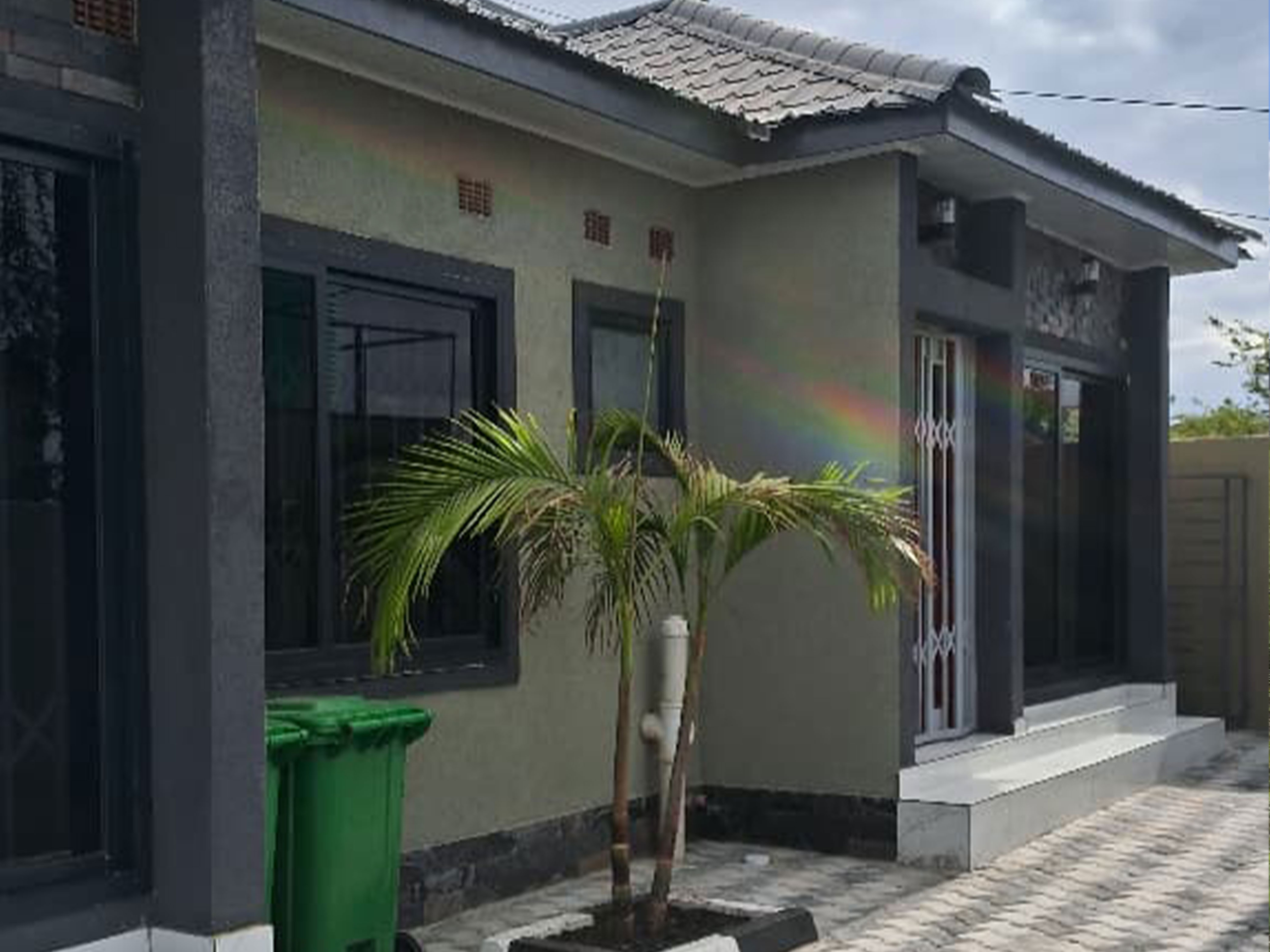 FOR RENT: NGWERERE