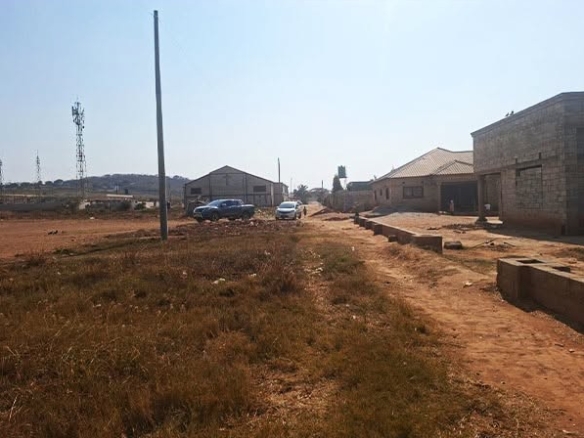 FOR SALE: MEANWOOD CHAMBA VALLEY