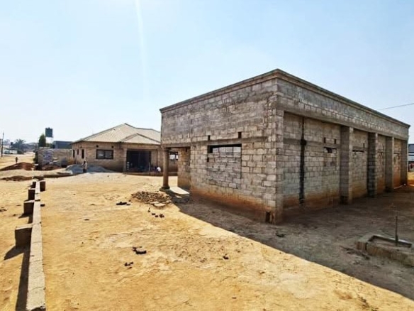 FOR SALE: MEANWOOD CHAMBA VALLEY